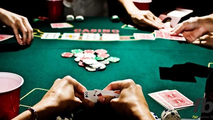 Chiến Thuật Chơi Poker - Quyết Đoán Bỏ Bài
